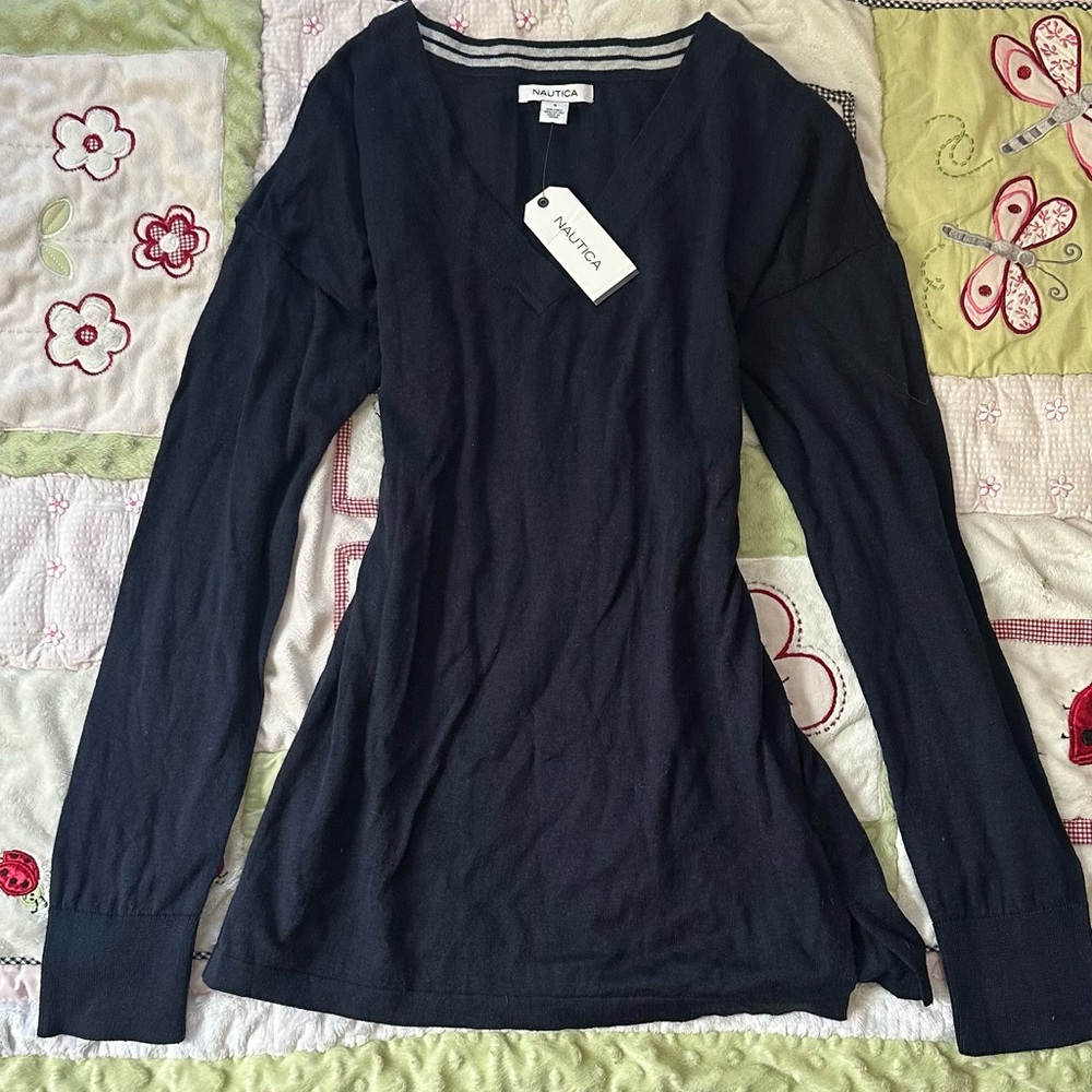 Nautica blue vneck sweater BNWT